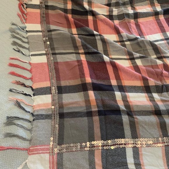 Accessory - Picture 4 of 5